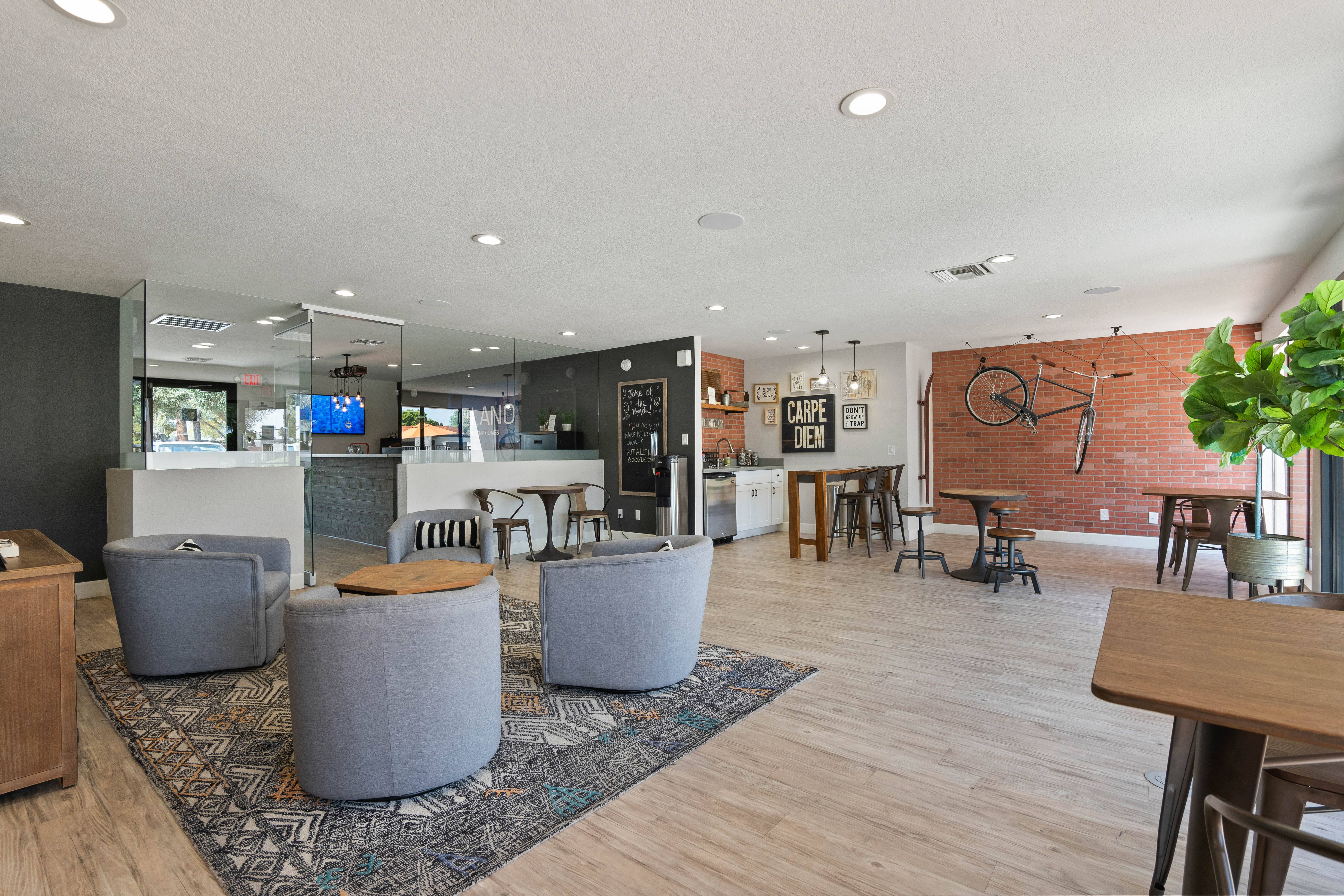 Delano Apartments Image 4